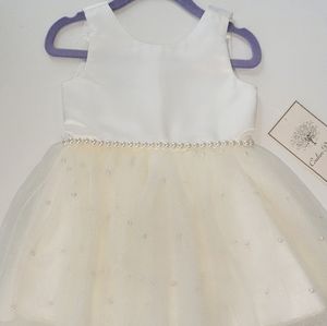 Girls Tulle Ivory Dress